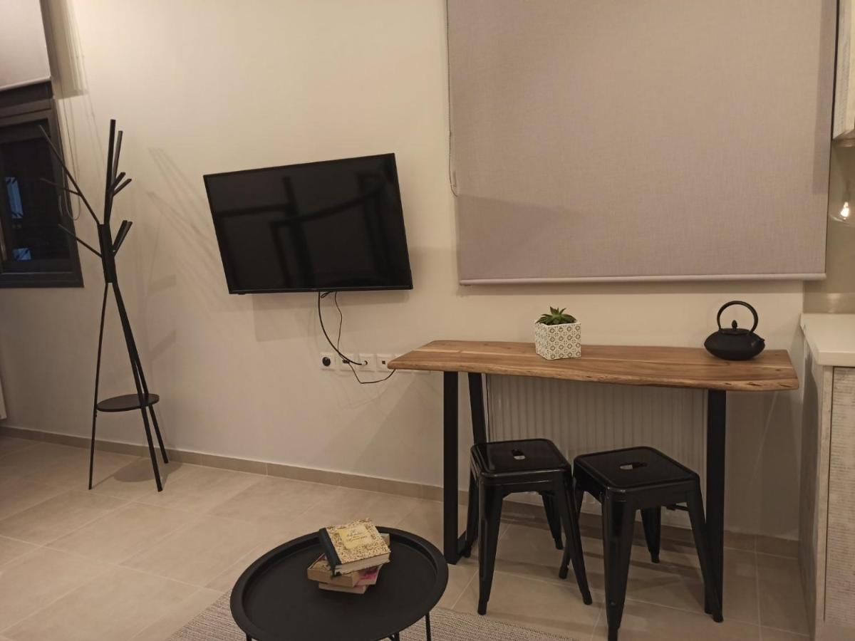 Stylish Ground Floor Maisonette Wolos Zewnętrze zdjęcie