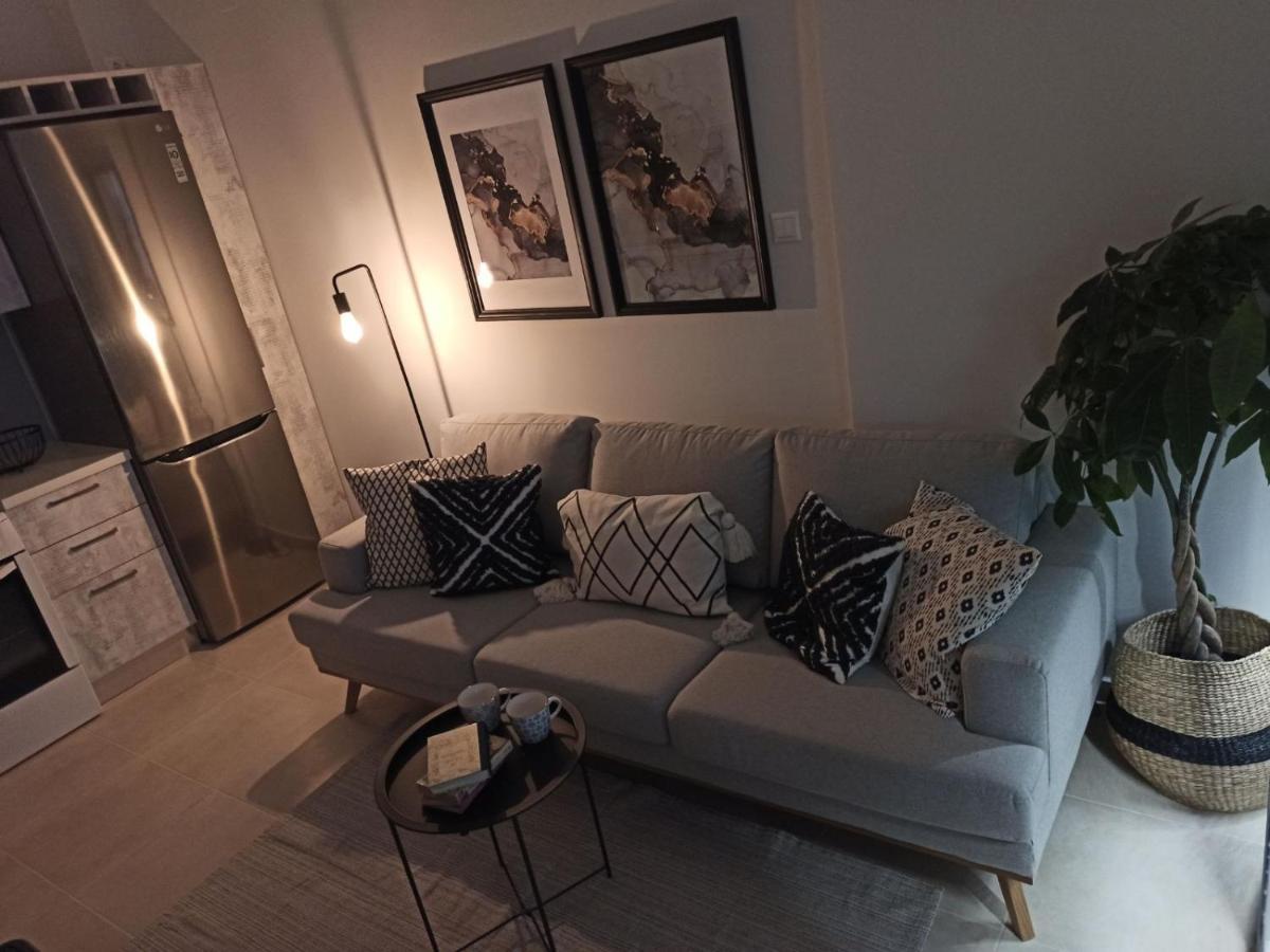 Stylish Ground Floor Maisonette Wolos Zewnętrze zdjęcie