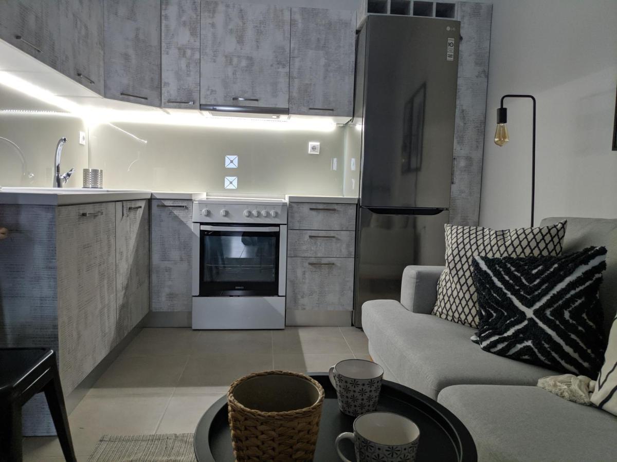Stylish Ground Floor Maisonette Wolos Zewnętrze zdjęcie