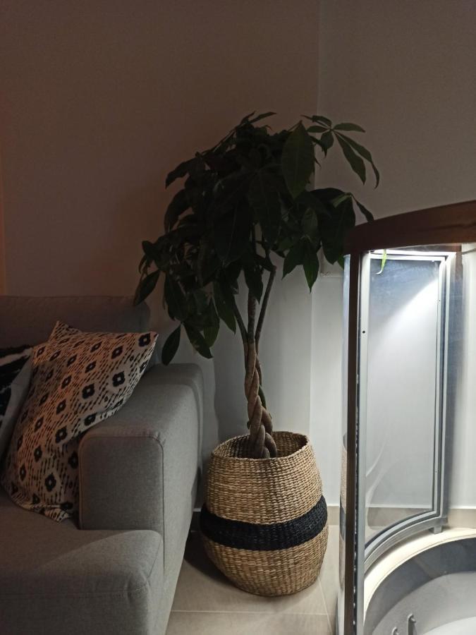 Stylish Ground Floor Maisonette Wolos Zewnętrze zdjęcie